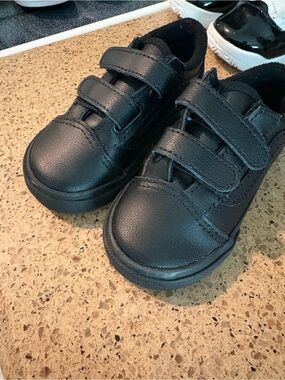 Vans Kids Black Double Velcro Sneakers
